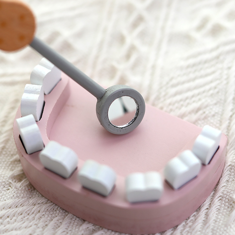 木製子供用お医者さんごっこ歯医者さんセット、歯磨きとおままご - Kids Toys Doctor Set のレビューと価格